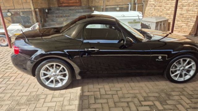 2011 - Mazda MX5 NC2 (Hennie Crous)