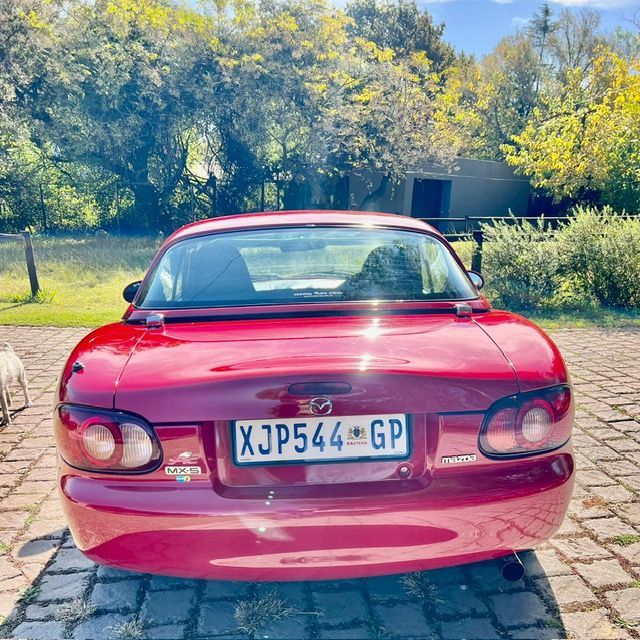 2001 - Mazda MX5 MX5 NB1 (Duncan Westmoreland)