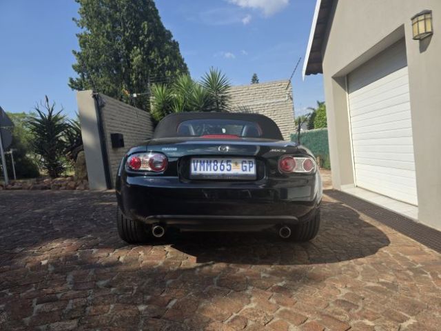 2007 - Mazda MX5 NC1 (Sakhile Khumalo)