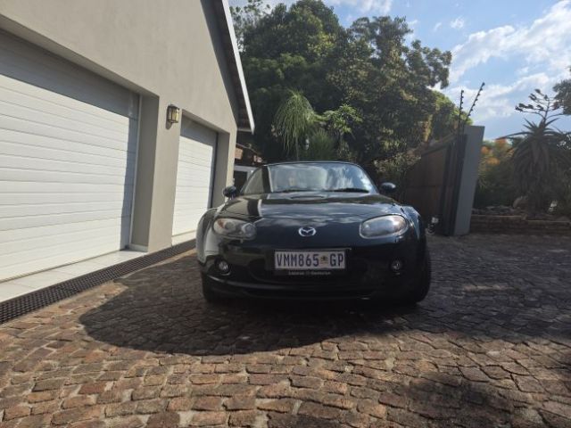 2007 - Mazda MX5 NC1 (Sakhile Khumalo)