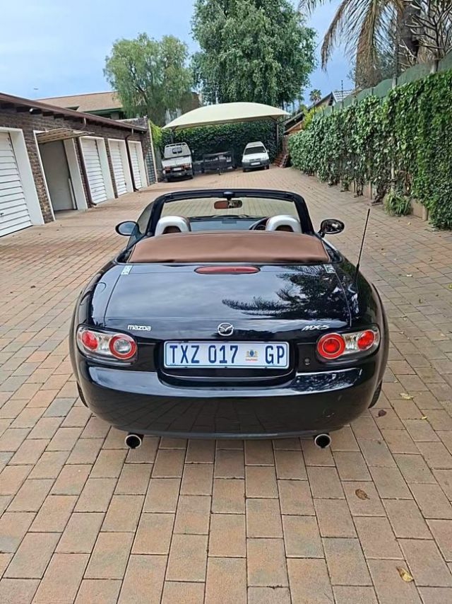 2006 - Mazda MX5 NC3 (Adriaan Van Niekerk)