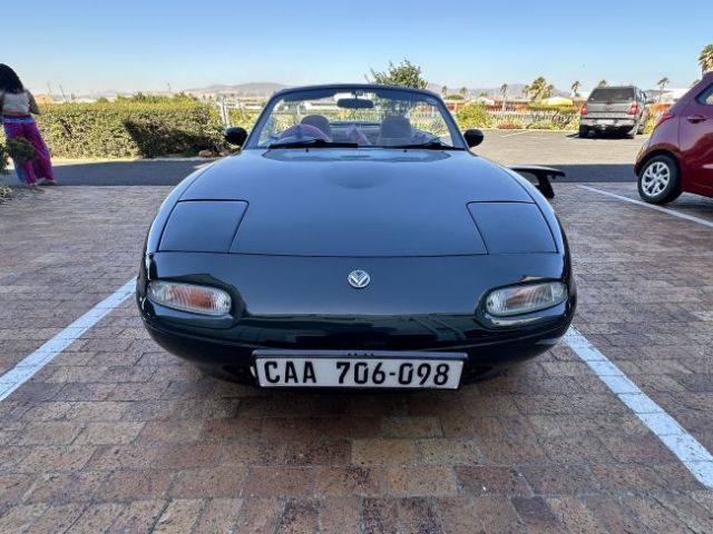 1991 - Mazda MX5 NA (Kaitlyn Carlson)