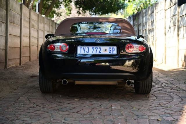 2006 - Mazda MX5 NC Miata GT (Megan Bornman )