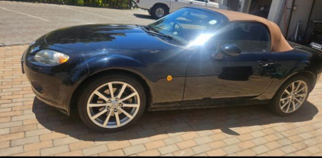 2006 - Mazda MX5 NC Miata GT (Megan Bornman )