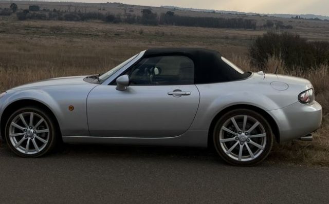 2006 - Mazda MX5 Mazda MX- 5- NC (Divan Burger)