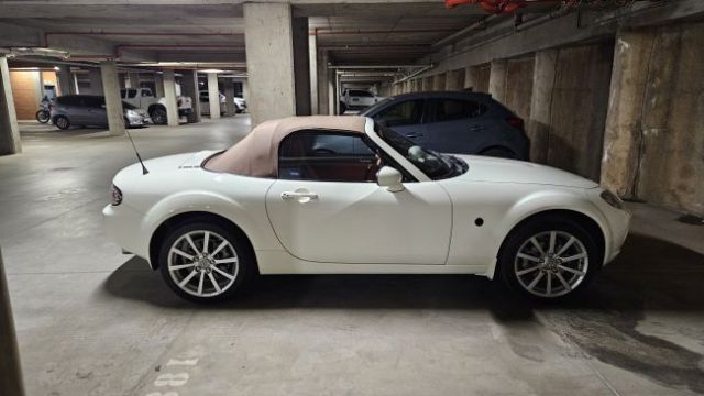 2005 - Mazda MX5 NC (James Hertzog)