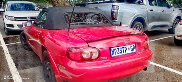 2002 - Mazda MX5 NB (Marlene  Gibson)